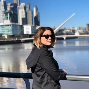 Meet your Posher, Heloise